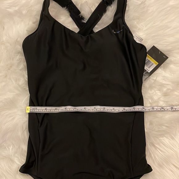 Nike One Piece Swimsuit - Picture 6 of 9